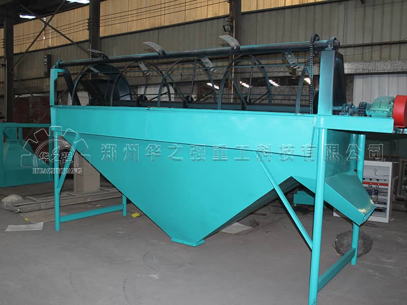 如何處理有機(jī)肥篩分機(jī)的靜電問(wèn)題 如何處理有機(jī)肥篩分機(jī)的靜電問(wèn)題